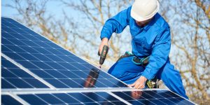 Installation Maintenance Panneaux Solaires Photovoltaïques à Saint-Julien-Labrousse